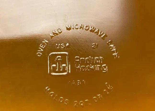 Anchor Hocking Amber Brown 3 Qt. Casserole Dish Glass Pan #440 Ribbed Rectangular 9" x 13.5" - Timeless Treasures Emporium1