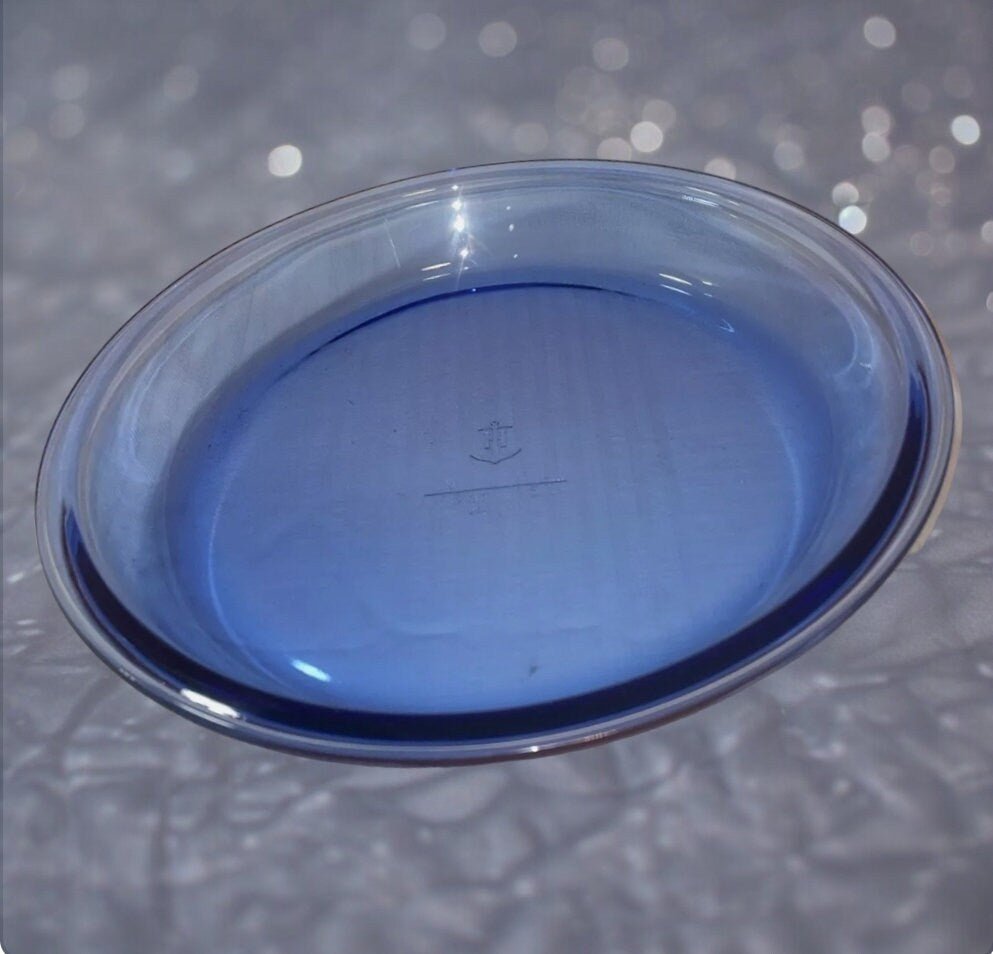 Anchor Hocking Cobalt Blue Round Pie Dish .75 Quart 9" Plate Cobalt Ovenware USA ~ Oven/Microwave Safe - Timeless Treasures Emporium1