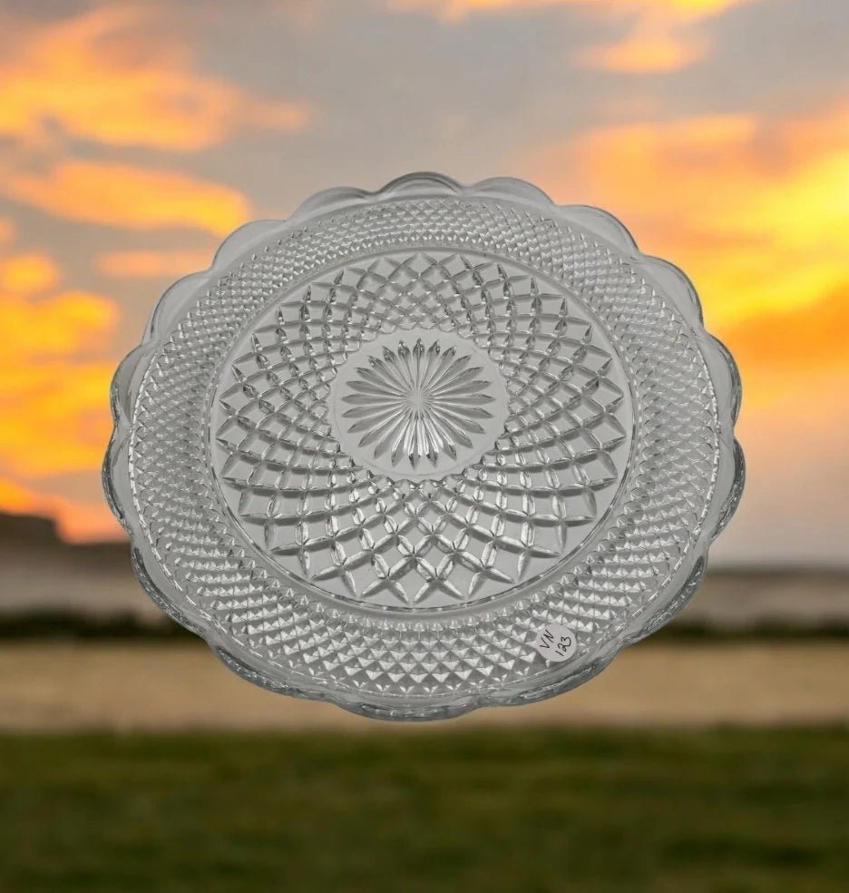 Anchor Hocking Wexford Torte Diamond Cut Clear Glass Cake/Sandwich/Plate/Tray Serving Platter w/Sunburst Pattern and Cupped Scalloped Edge - Timeless Treasures Emporium1
