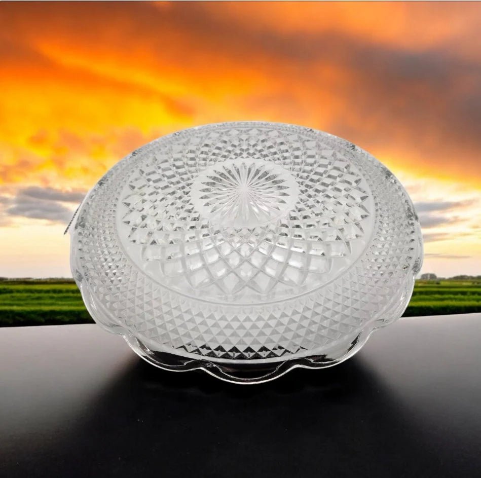 Anchor Hocking Wexford Torte Diamond Cut Clear Glass Cake/Sandwich/Plate/Tray Serving Platter w/Sunburst Pattern and Cupped Scalloped Edge - Timeless Treasures Emporium1