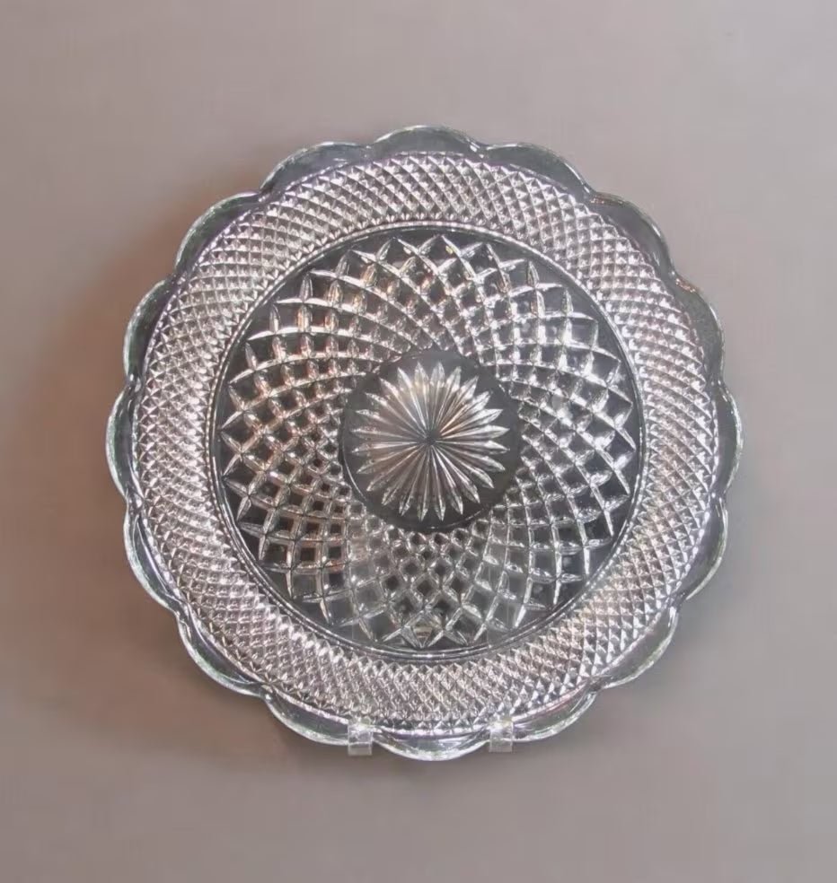 Anchor Hocking Wexford Torte Diamond Cut Clear Glass Cake/Sandwich/Plate/Tray Serving Platter w/Sunburst Pattern and Cupped Scalloped Edge - Timeless Treasures Emporium1