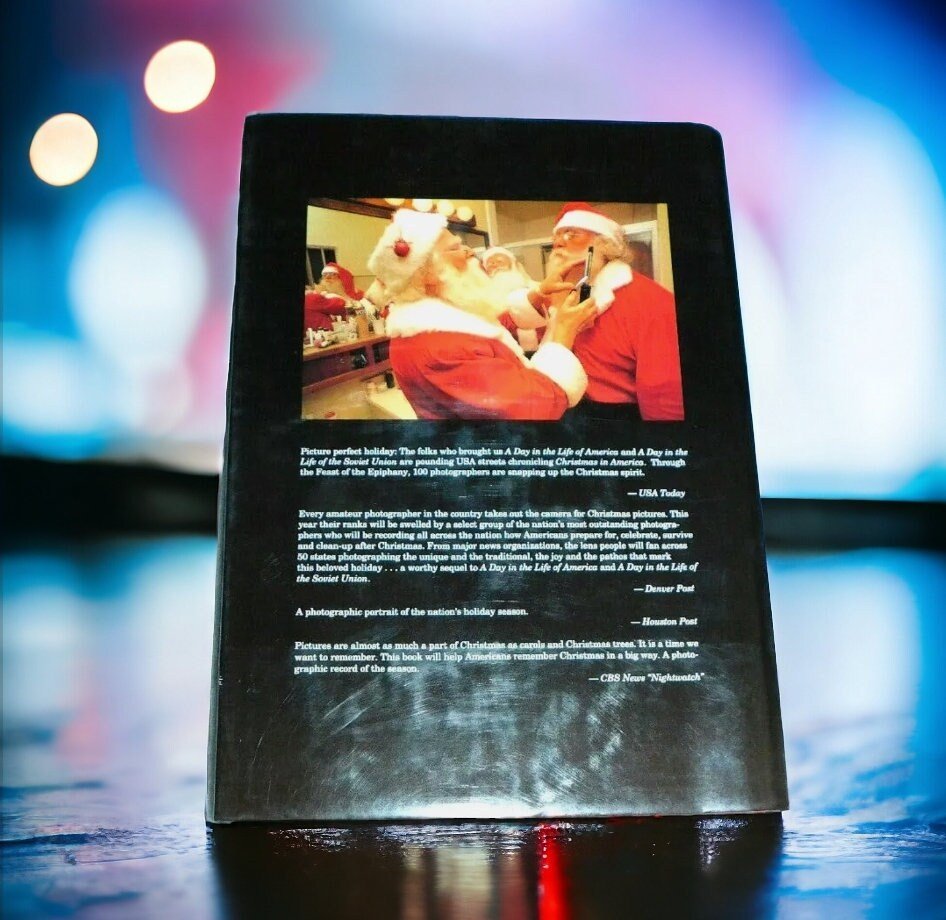 Christmas in America Images of the Holiday Season Coffee Table Book (Hardcover) ~ 208 Pages - Timeless Treasures Emporium1