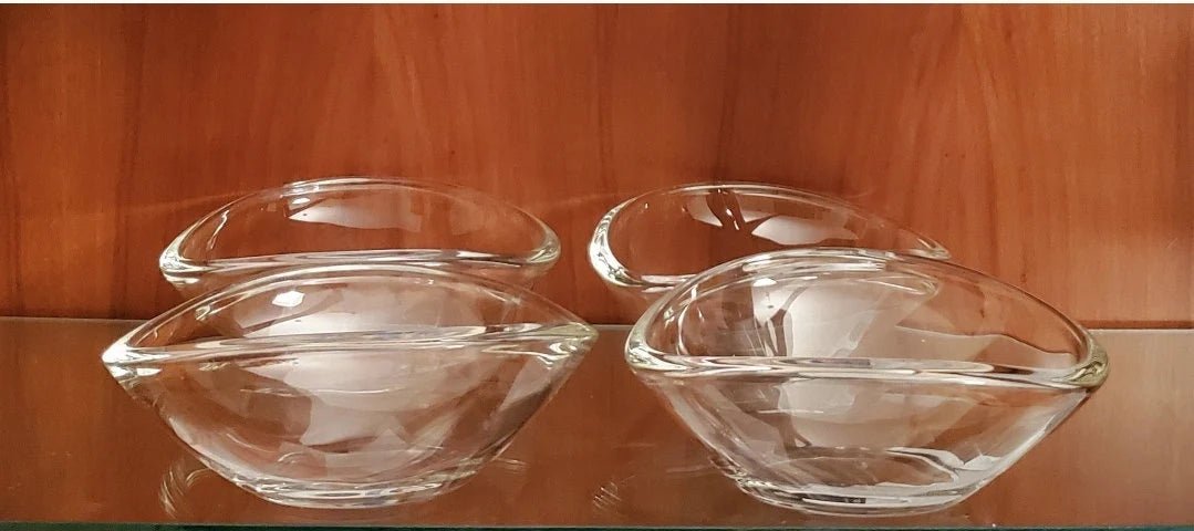 Clear Thick Sloping Glass 5 - Piece Salad Bowl Set - Timeless Treasures Emporium1
