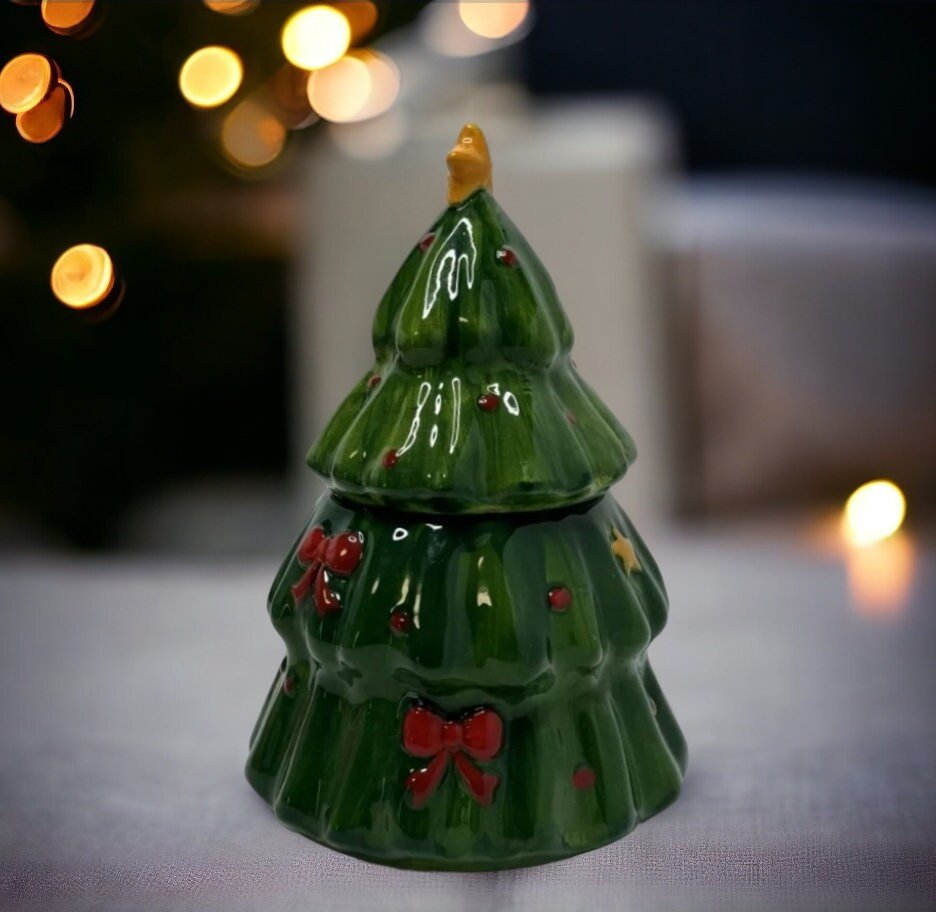 Collectible Green Christmas Tree Themed Ceramic Cookie Jar ~ 11.5" - Timeless Treasures Emporium1