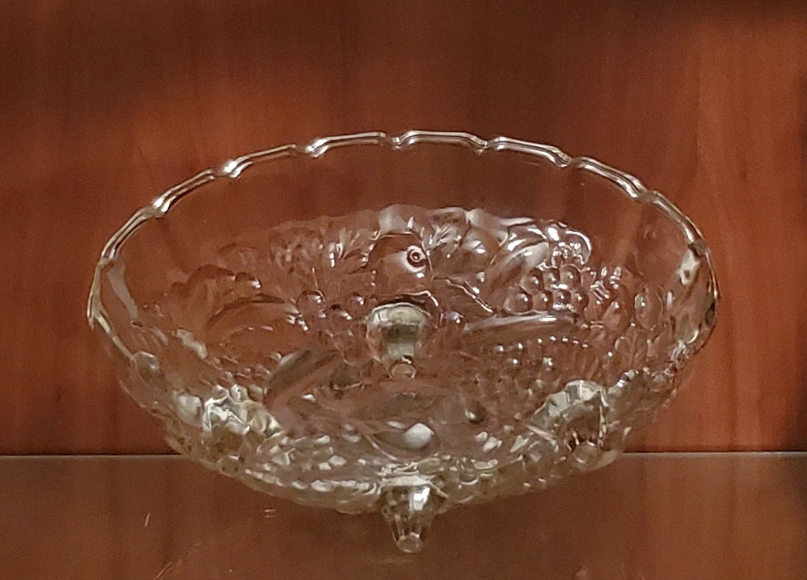Vintage Indiana Glass Clear Oval Footed Centerpiece Harvest Grape Fruit Bowl - Timeless Treasures Emporium1