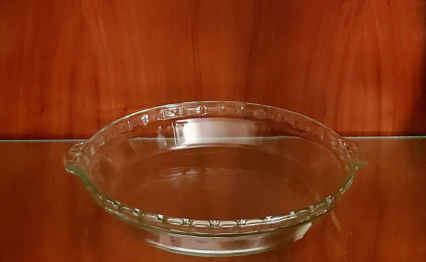 Vintage Pyrex/Corningware #229 Clear Glass Deep Dish 9.5"D Scalloped Fluted Pie Plate - Timeless Treasures Emporium1