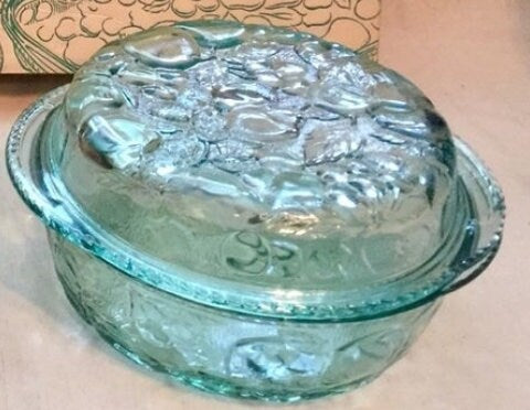 Libbey 3-Qt Orchard Fruit Green Casserole with Pie Plate with Lid - Timeless Treasures Emporium1