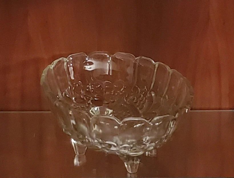 Vintage Indiana Glass Clear Oval Footed Centerpiece Harvest Grape Fruit Bowl - Timeless Treasures Emporium1