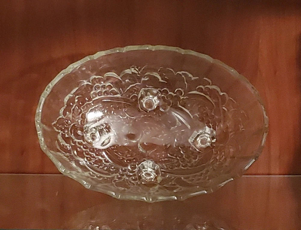 Vintage Indiana Glass Clear Oval Footed Centerpiece Harvest Grape Fruit Bowl - Timeless Treasures Emporium1