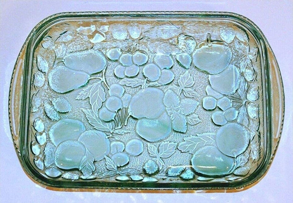 Vintage Green Libbey Glass Orchard Fruit Casserole Baking Dish 12" X 9" - Oven-Proof - Timeless Treasures Emporium1