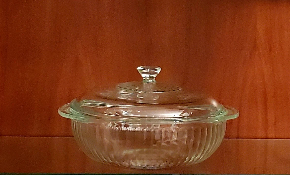 Vintage Pyrex Ribbed Covered Casserole Clear Glass 2 Qt - 024-S - Timeless Treasures Emporium1