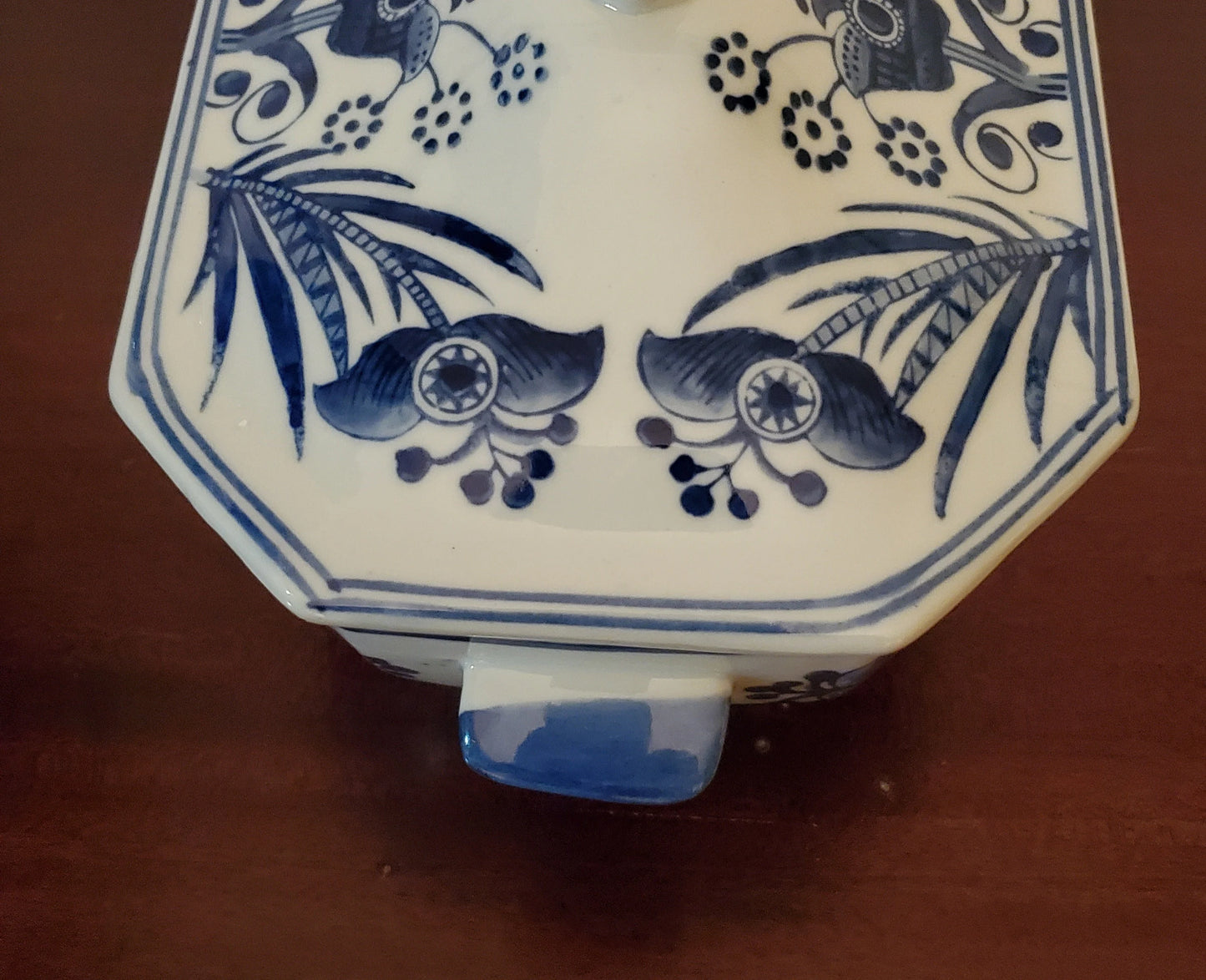 Vintage Lion Finial Covered Blue and White Porcelain Kitchen Display collectible Lidded Casserole Dish