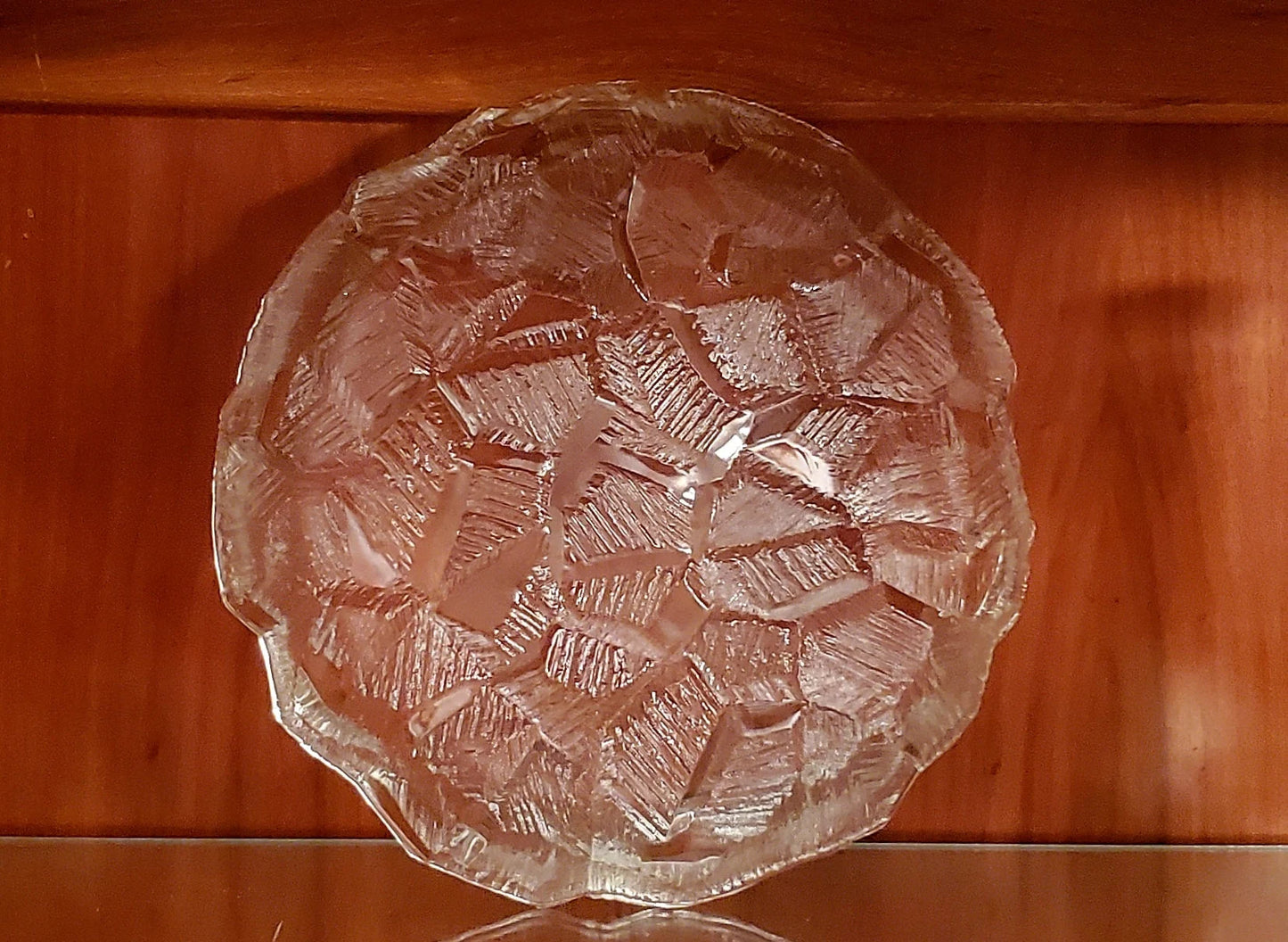 Vintage 70’s Hoya Crystal Japan Textured Decorative 11” Frosted Cracked Ice Glass Cake Server/Platter