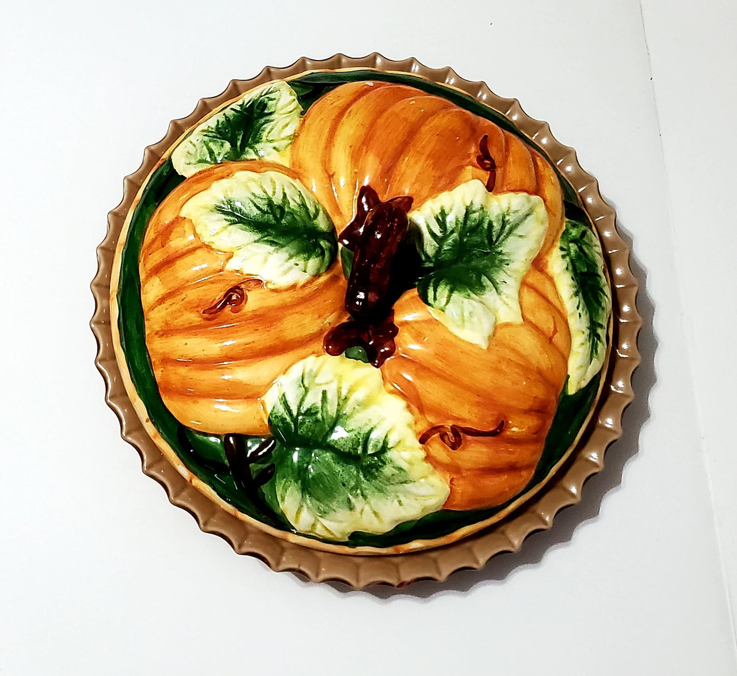 Vintage Ceramic Covered Chadwick Pumpkin Pie Plate/Keeper Serving Dish With Lid - Timeless Treasures Emporium1