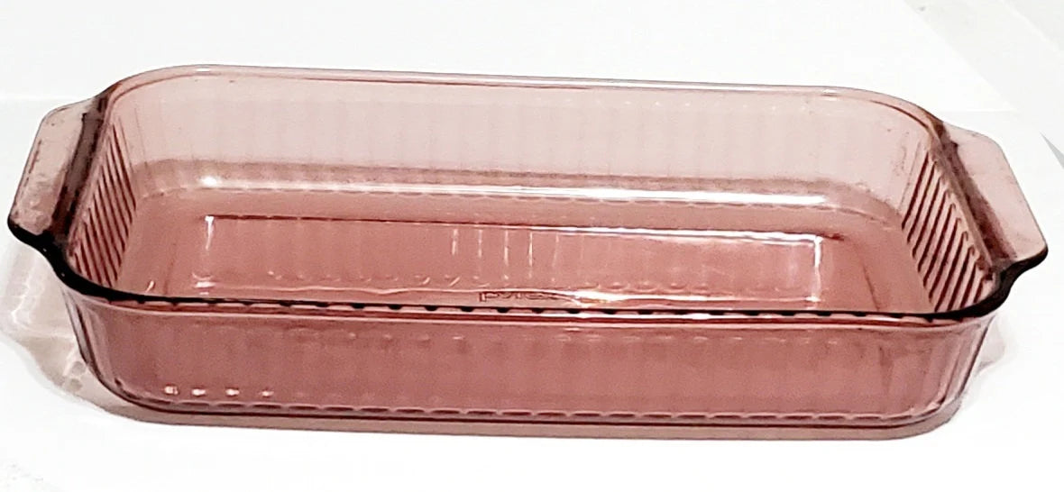 Vintage Pyrex Amethyst / Cranberry 3 Quart Baking Pan Dish 3 QT 233-S Rectangle 13 x 9 x 2 Made In USA - Timeless Treasures Emporium1