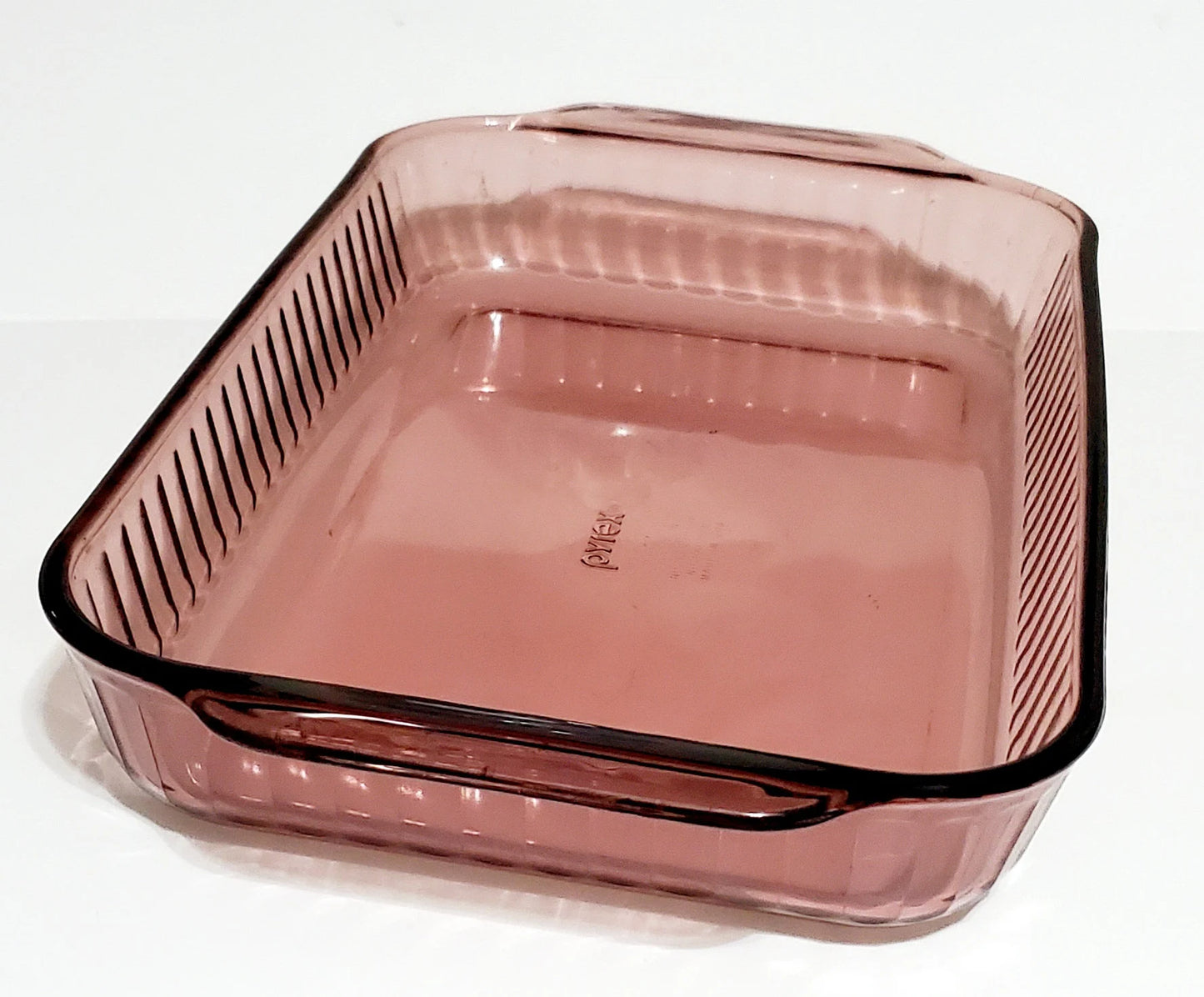 Vintage Pyrex Amethyst / Cranberry 3 Quart Baking Pan Dish 3 QT 233-S Rectangle 13 x 9 x 2 Made In USA - Timeless Treasures Emporium1