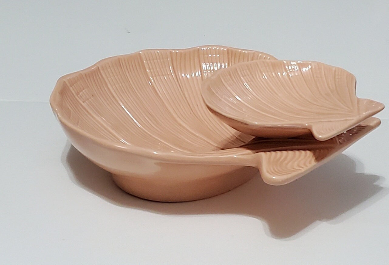 Handmade Vintage Ceramic Clam Shell Chip & Dip Serving Set - Timeless Treasures Emporium1