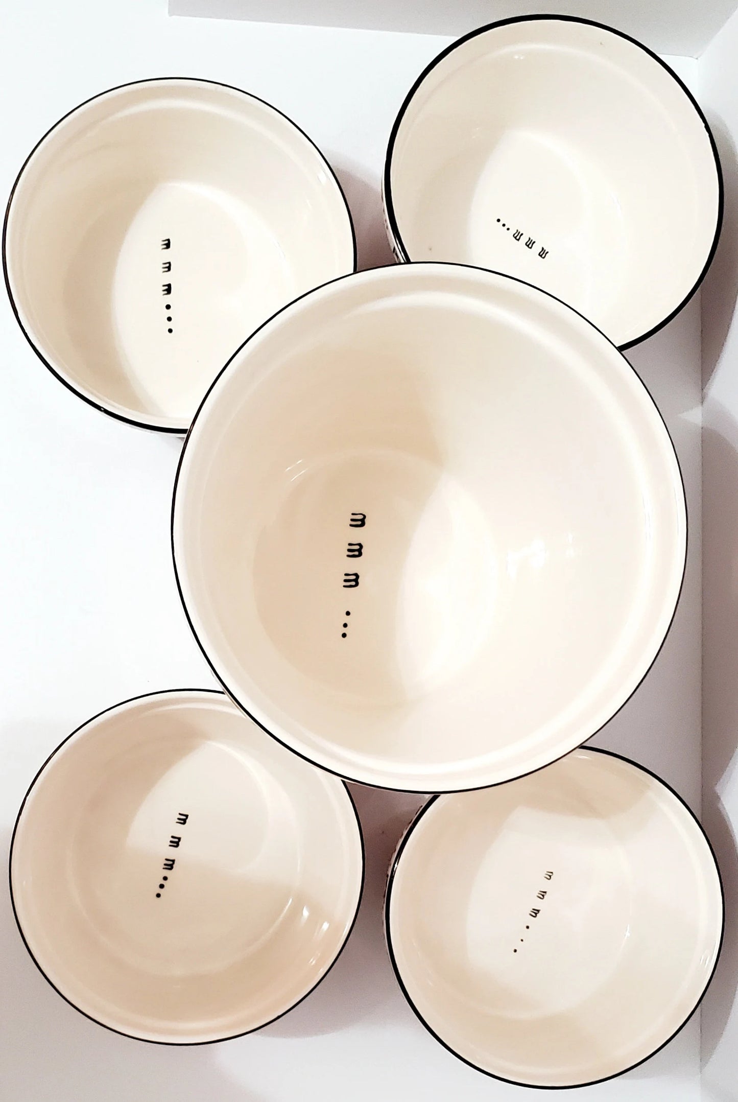 Popcorn For Four (4) Ceramic Bowls, 7 Piece Set, Including Shakers by Tabletops Unlimited NIOB
