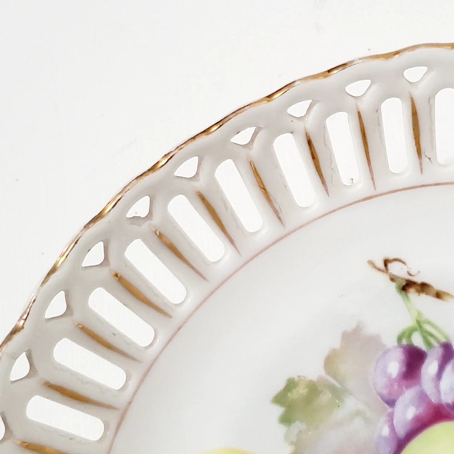 RW Bavaria Mid-Century Round Pierced/Reticulated Fruit Bowl w/Gold Trim ~ 8"