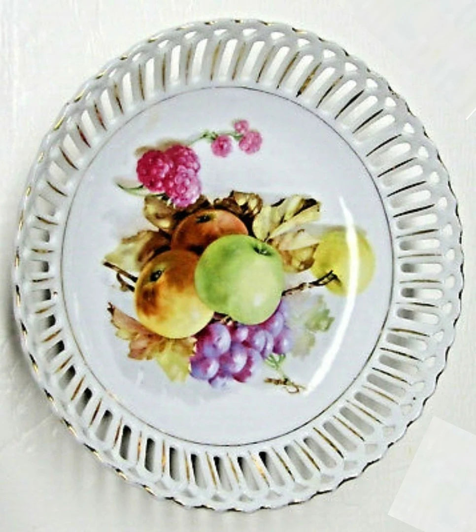 RW Bavaria Mid-Century Round Pierced/Reticulated Fruit Bowl w/Gold Trim ~ 8"