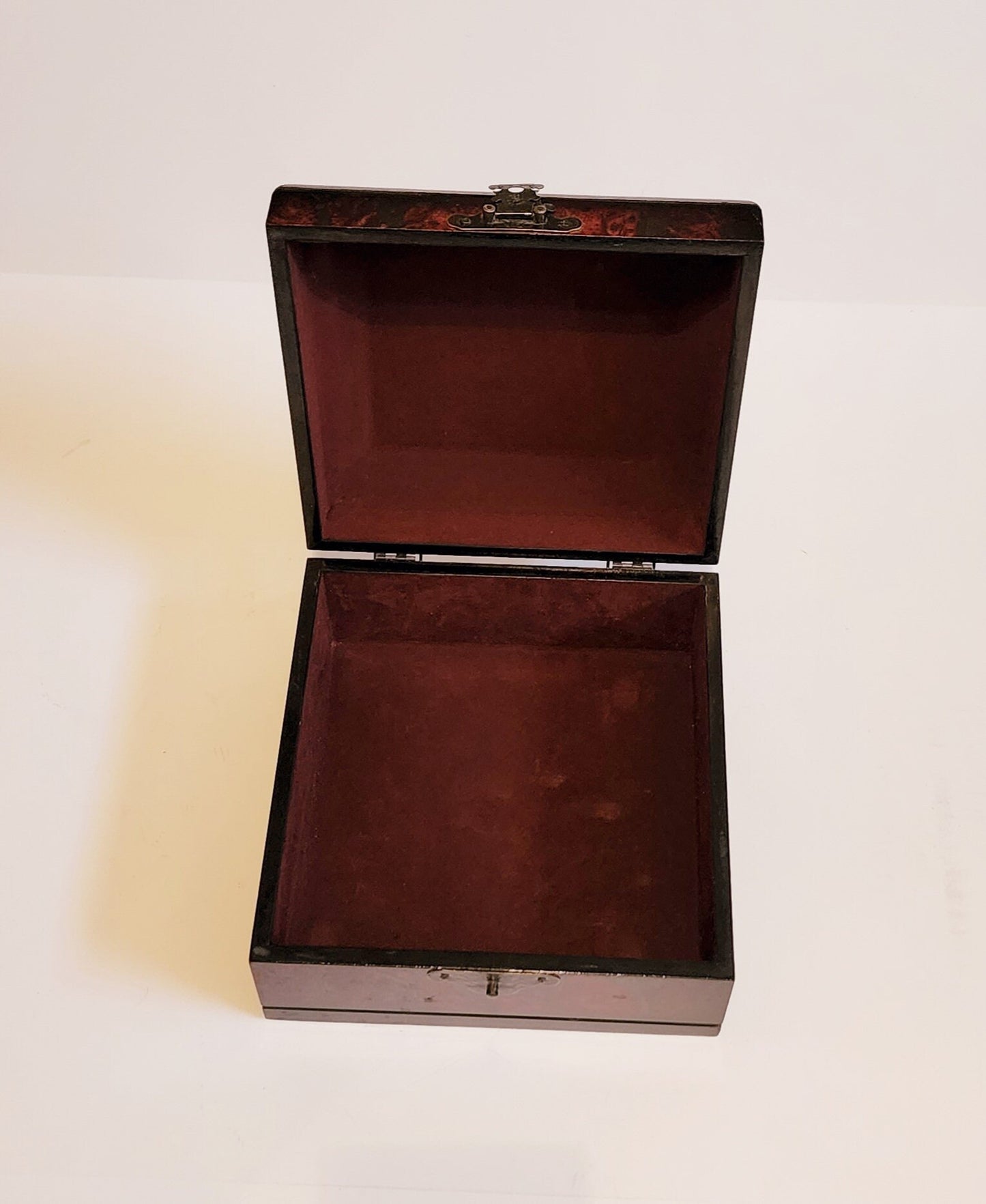 Vintage Lacquered Two-Toned Velvet-Lined Wooden Keepsake Box ~ 9"
