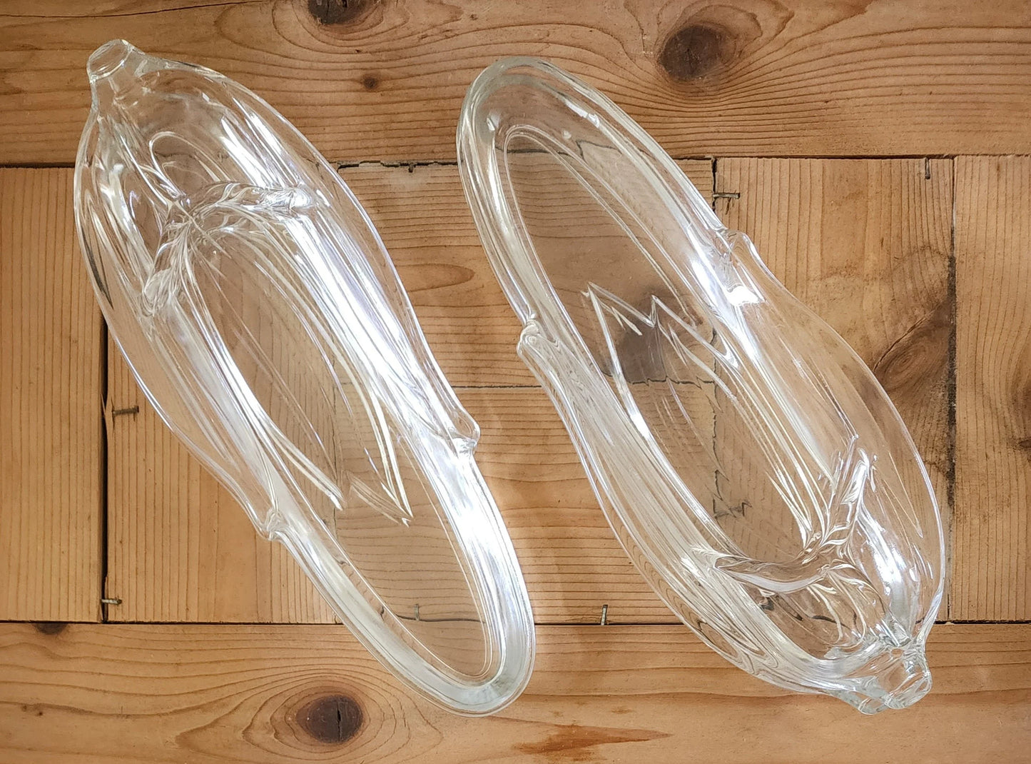 Vintage Pressed Clear Glass Corn on the Cob Plates/Dishes/Holders, Set of 4 - Timeless Treasures Emporium1