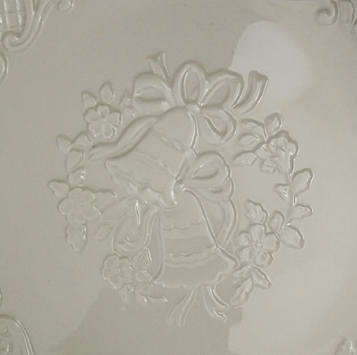 Lenox China Wedding Promises Marriage Embossed Round Cream Plate/Platter 12.5"D w/Gold Trim - Timeless Treasures Emporium1