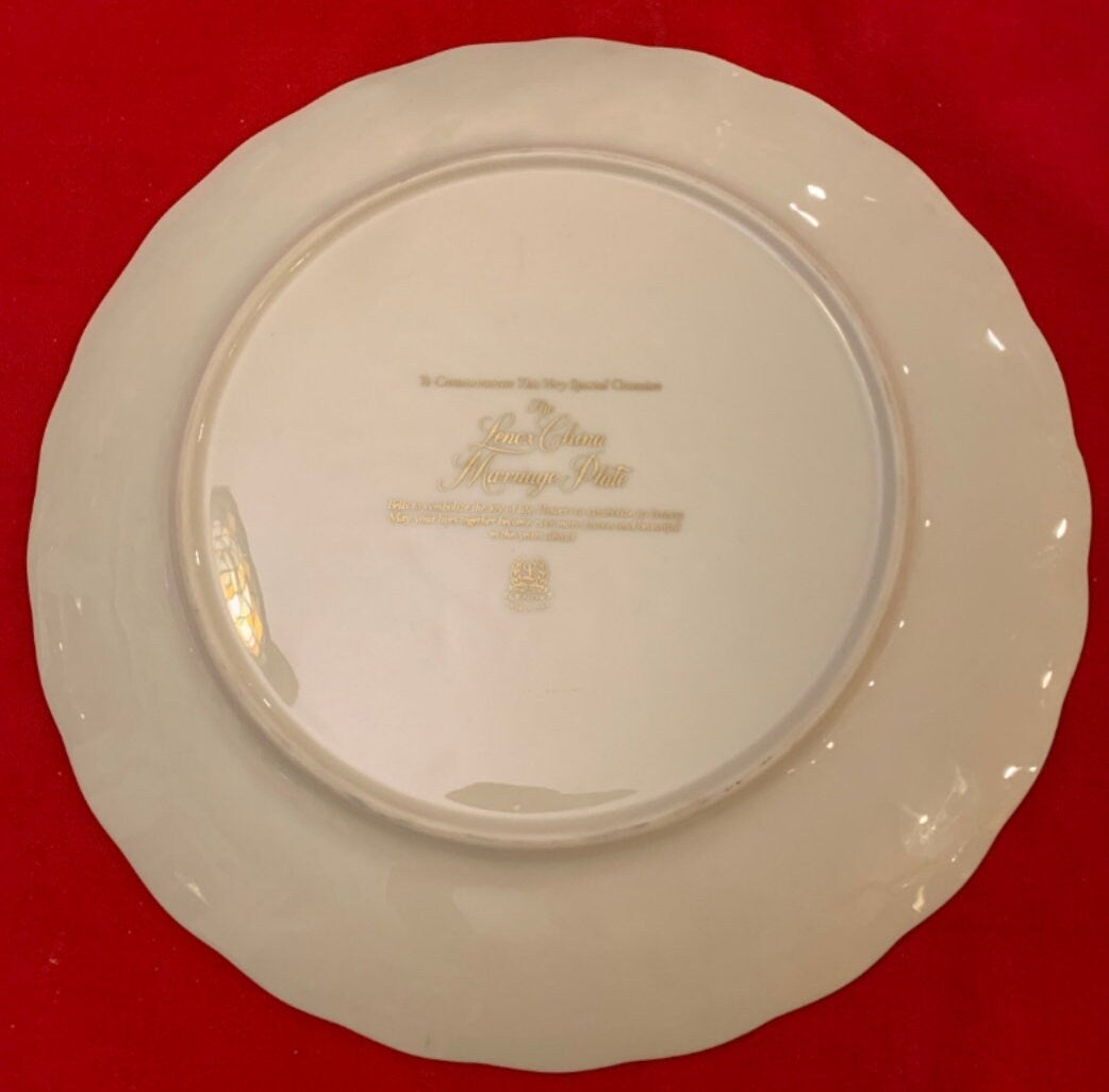Lenox China Wedding Promises Marriage Embossed Round Cream Plate/Platter 12.5"D w/Gold Trim - Timeless Treasures Emporium1
