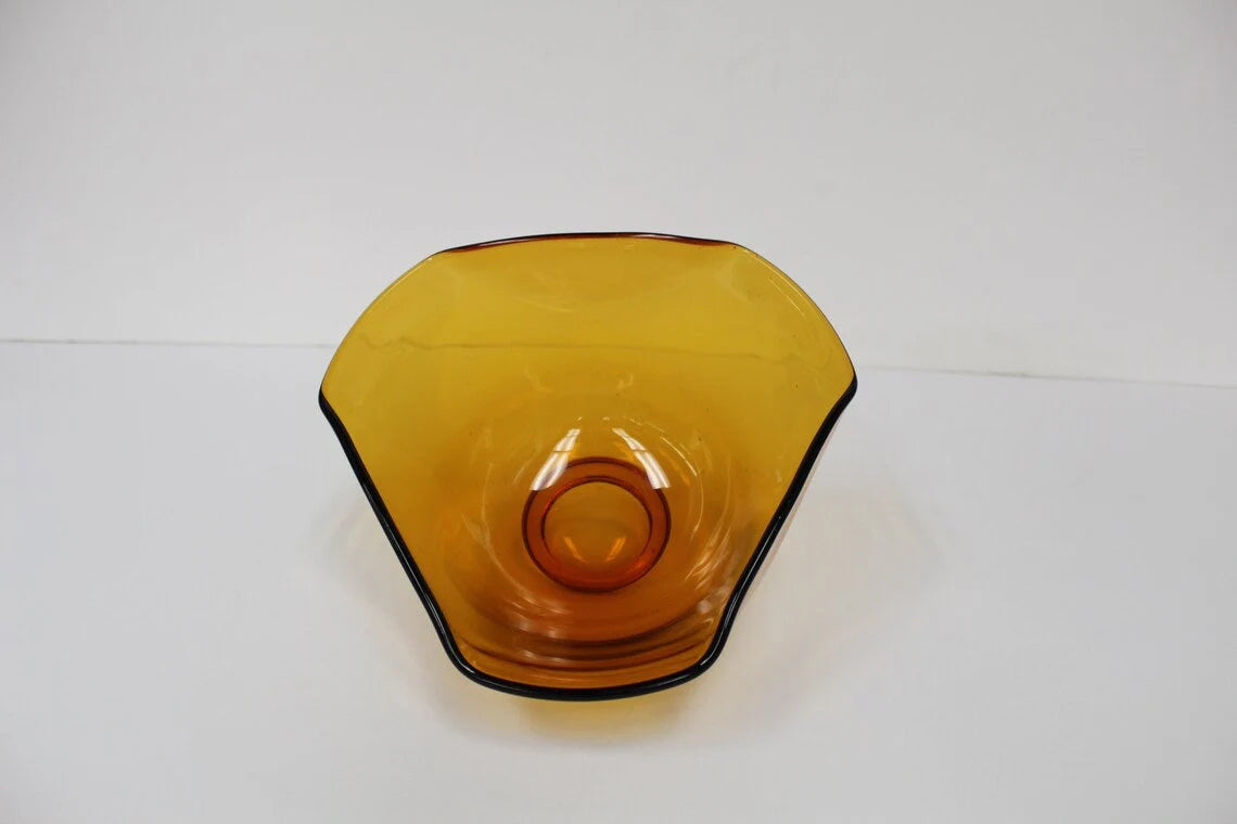 Vintage Amber Glass Scalloped/Flared Triangular Shaped Anchor Hocking Wavy Rim Serving Bowl ~ 10 1/4"