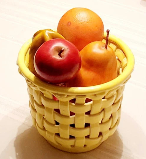 Rare Heavy White Porcelain Lattice Weave Woven Ceramic Decorative Fruit / Bread Bowl Basket/Plant Holder, 7" ROUND - Timeless Treasures Emporium1