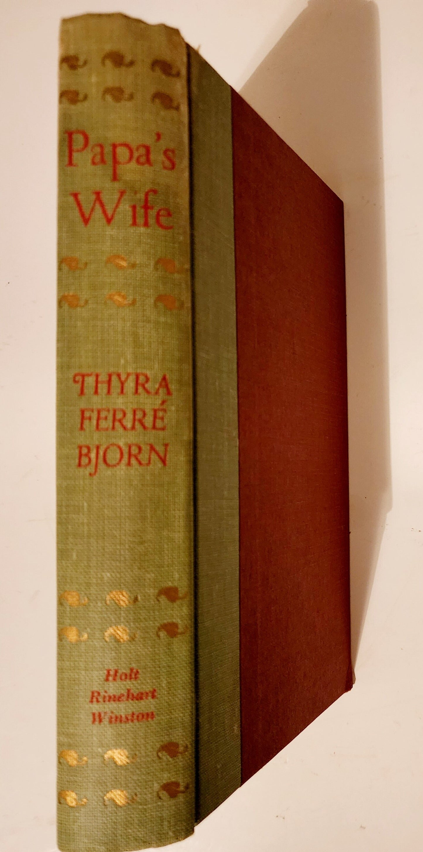 Papa's Wife (Book #1 in the The Franzons Series) by Thyra Ferré Björn and Thyra Ferre Bjorn HC/DJ 1969