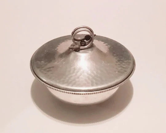 Vintage Buenilum Covered Divided Hammered Aluminum Casserole Dish
