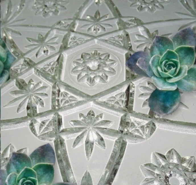 Vintage Anchor Hocking Star of David Precut Serving Platter Cake Plate - Clear Cupped Edge, 13.5"D