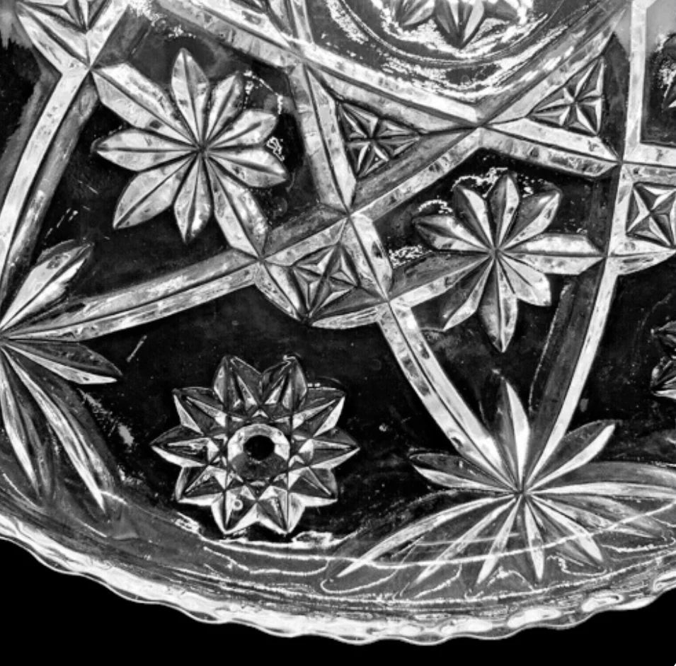 Vintage Anchor Hocking Star of David Precut Serving Platter Cake Plate - Clear Cupped Edge, 13.5"D