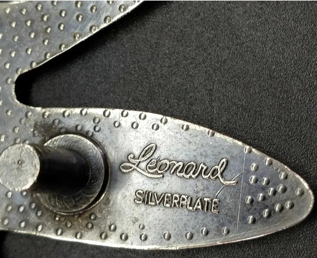 Vintage Leonard Silverplate Butterfly Trivet Hot Plate Dish Holder 10.5" x 7"