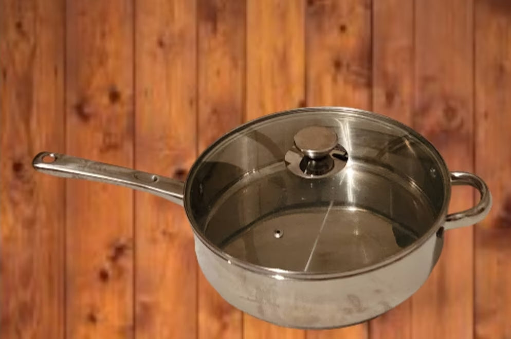 Vintage JC Penney Home Cooks Stainless Steel 11.5" 4.5QT 3"D Skillet Pan with Handle and Glass Lid - Timeless Treasures Emporium1