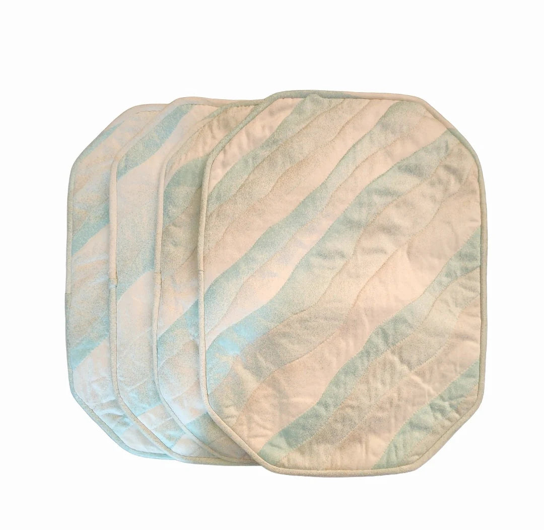 Quilted Handmade Quilted Spray Paint Design Teal Blue Reversible Multicolored Cloth Fabric Dining Table Placemats ~ Set of 4