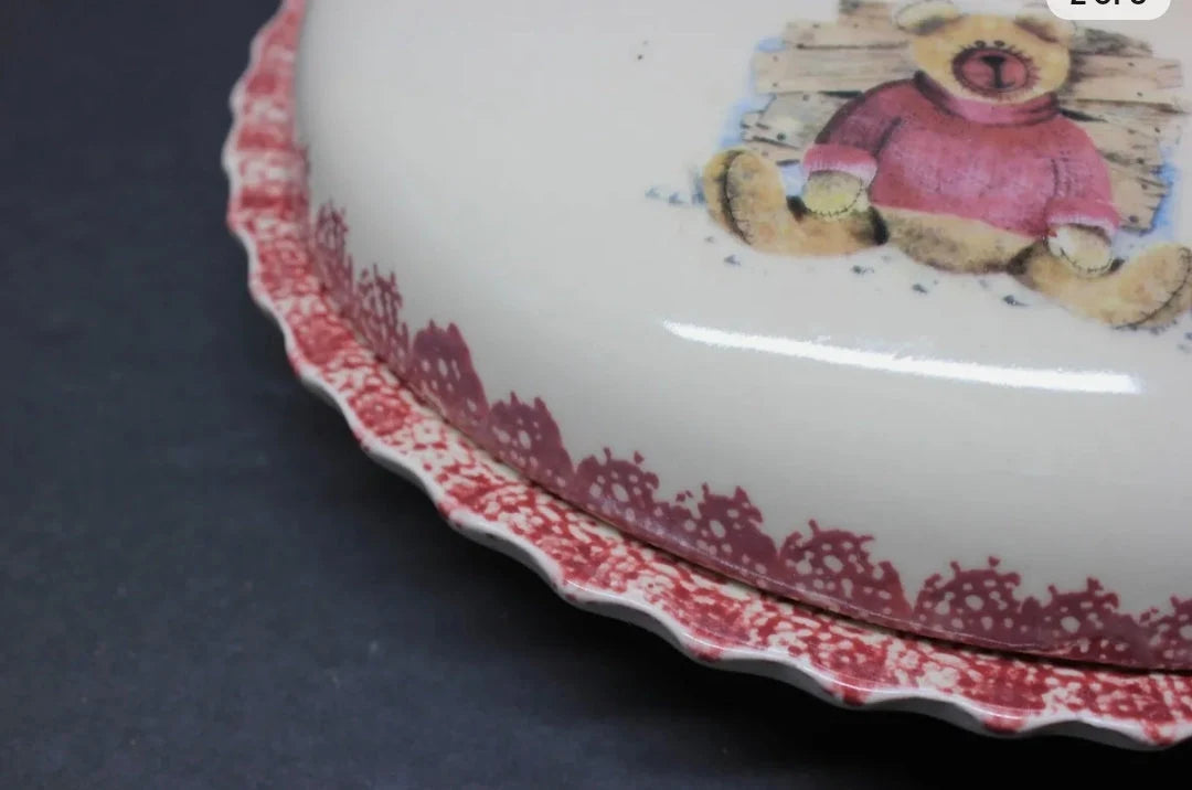 Vintage Pink China Stoneware Spongeware COVERED CASSEROLE Pie Dish Plate with ~ Teddy Bears - Timeless Treasures Emporium1