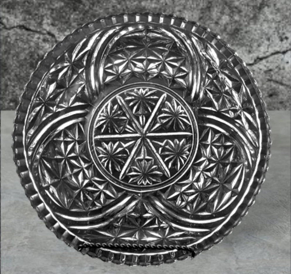 Vintage. Anchor Hocking Early American Pressed Glass Round Stars and Bars Torte Cake Plate Serving Platter 12.5" - Timeless Treasures Emporium1