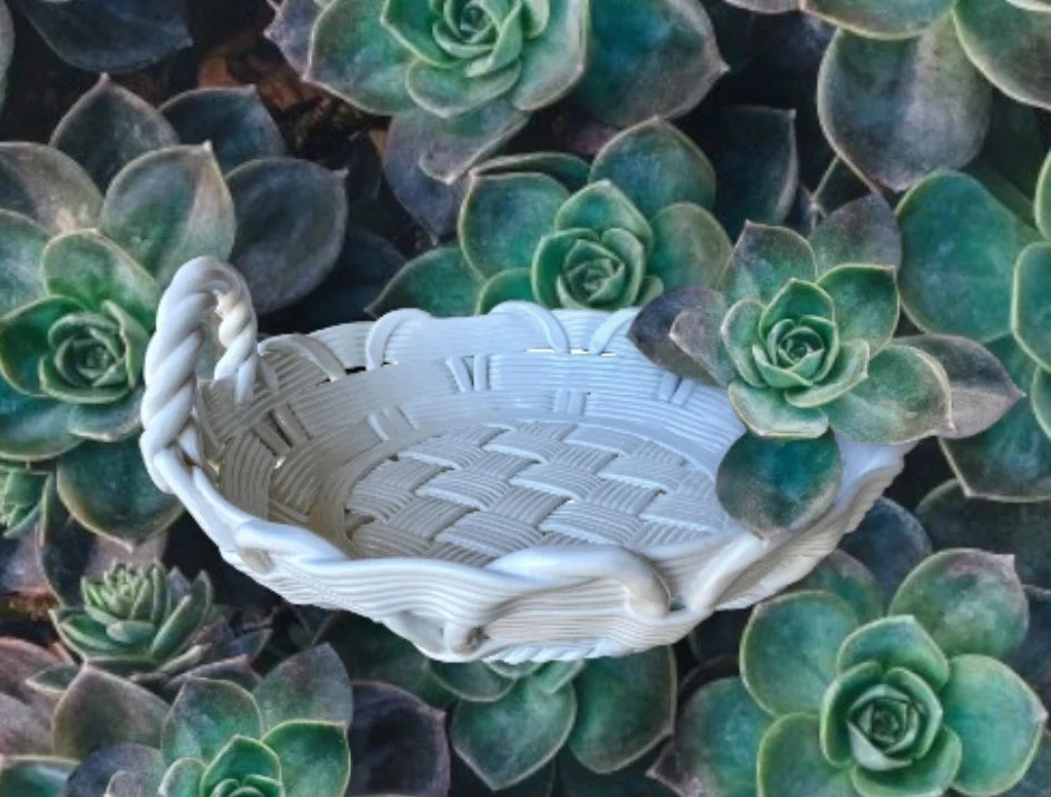 White Italian Terraglia Bianca Ceramic "Woven" Tray Basket - Mid 20th-Century Vintage ~ 13" - Timeless Treasures Emporium1