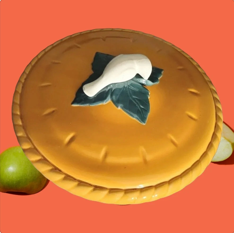 Vintage Thanksgiving Covered Ceramic Apple Pie Plate Keeper W/Bird (Dove) Handle Lid Large HTF ~ RARE ~ 11" - Timeless Treasures Emporium1