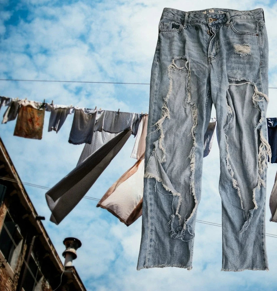 SONG Jeans 7/28 Waist Womens Ankle Straight Fit Distressed Ripped Raw Hem Vintage Rigid Denim