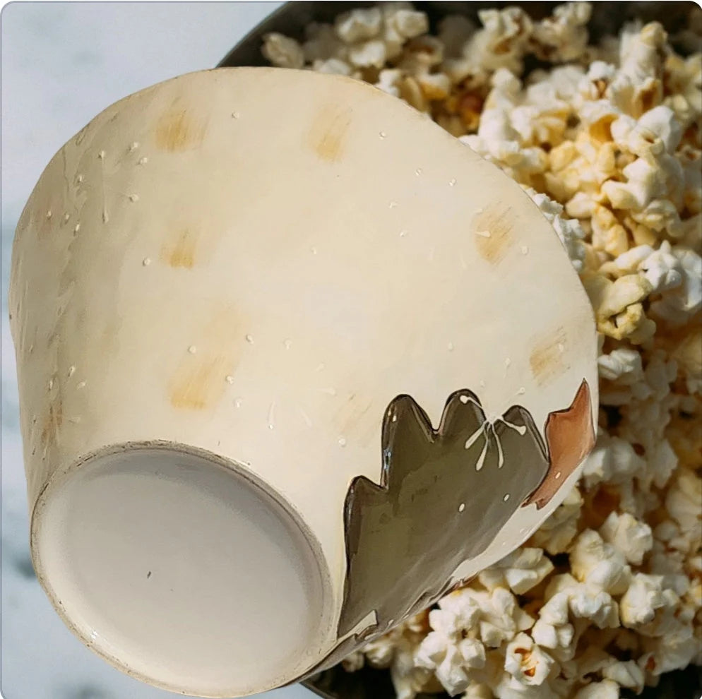 Vintage Handmade Ceramic Snowman/Wintery Popcorn Tub/Bucket - Timeless Treasures Emporium1