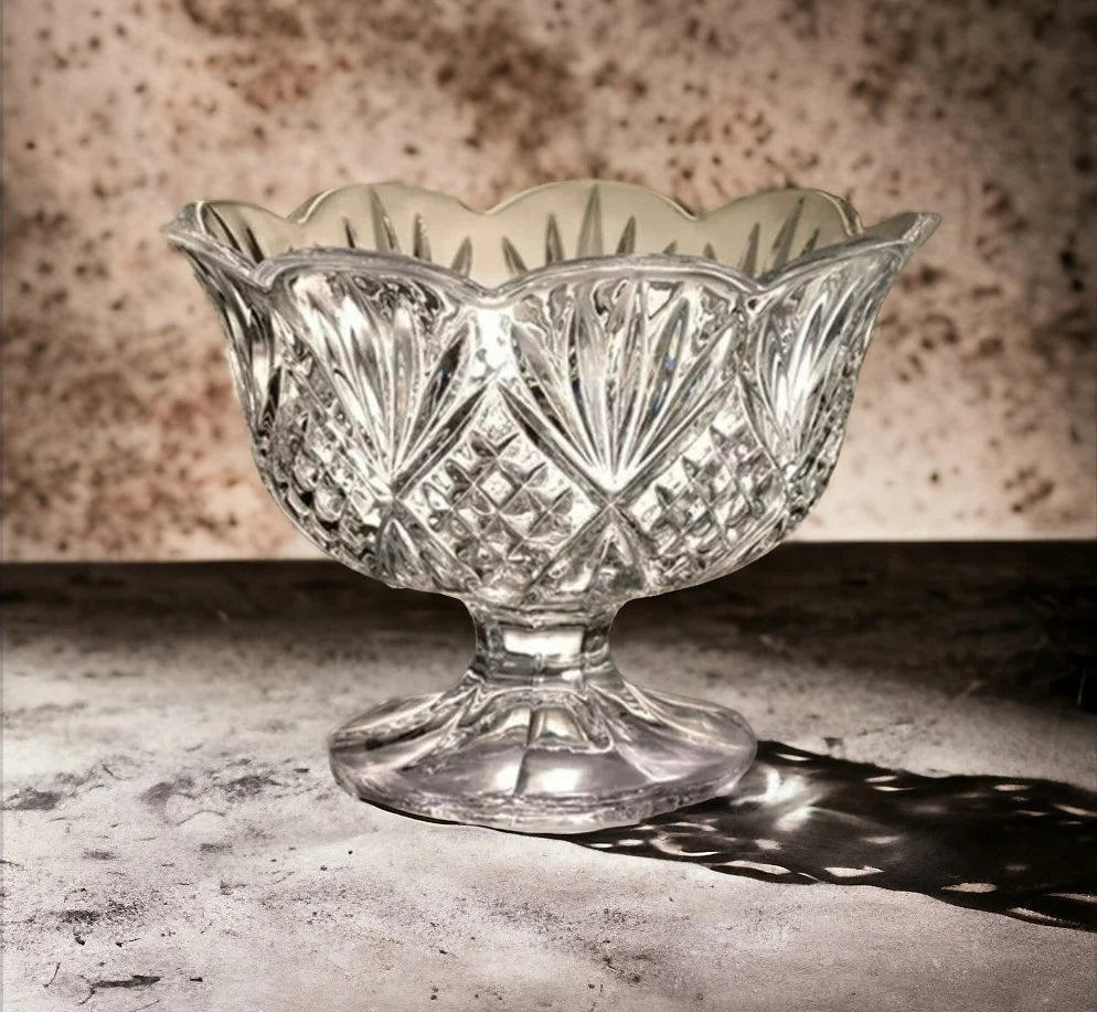 Dublin Crystal 5 Piece Scalloped Footed Trifle Bowl 75oz & Ice Cream Bowl 10oz Set - Timeless Treasures Emporium1