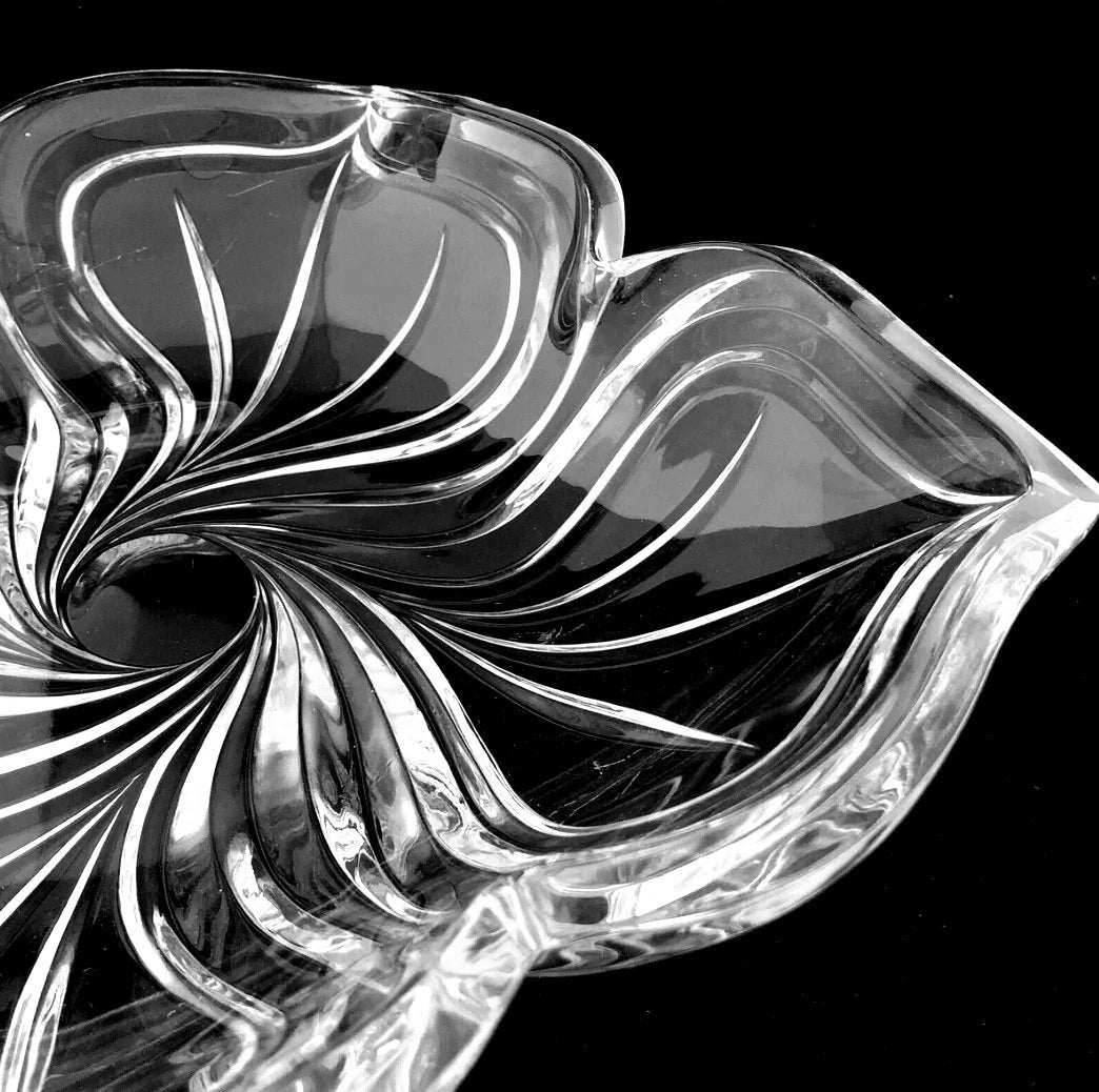 Heavy Block Mikasa Silhouette Serving Bowl Platter Square Curved Crystal Glass Bowl Candy/Nuts Dish Centerpiece Flower Floral ~ 11.5" - Timeless Treasures Emporium1