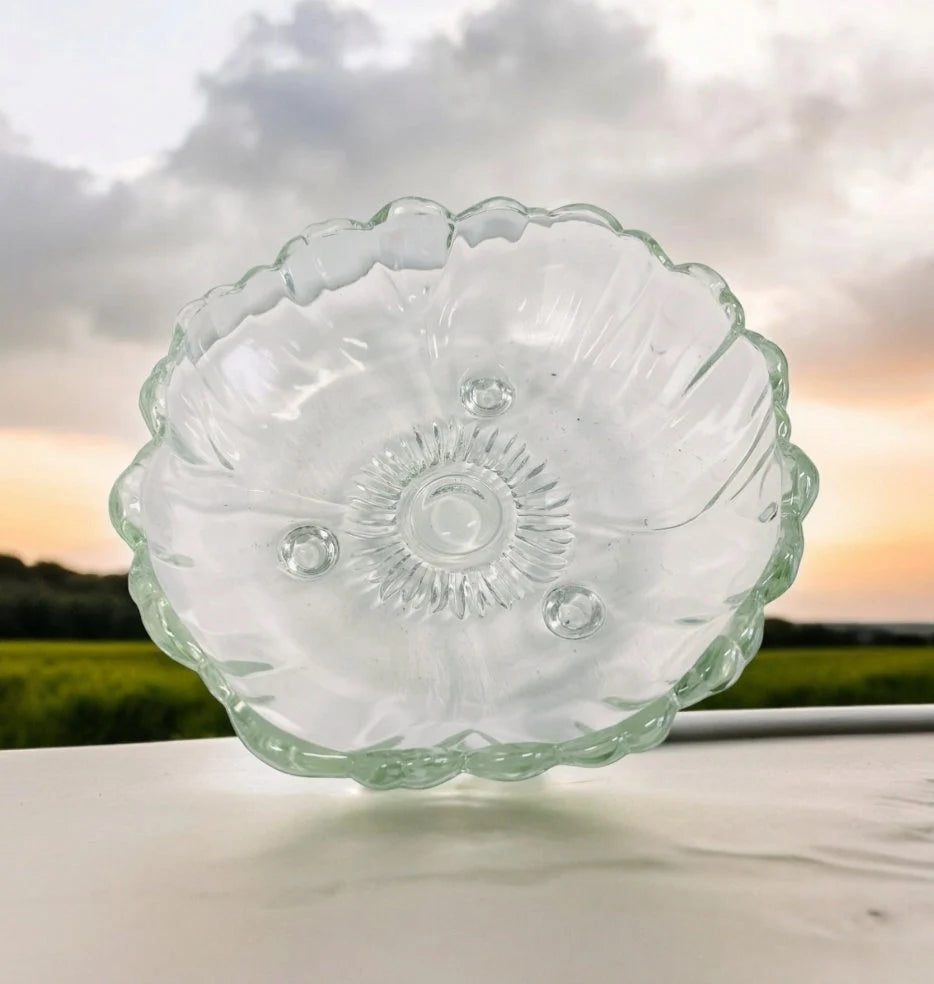 Vintage 70s Clear Indiana Glass Large Serving Fruit Bowl Sunflower Pattern