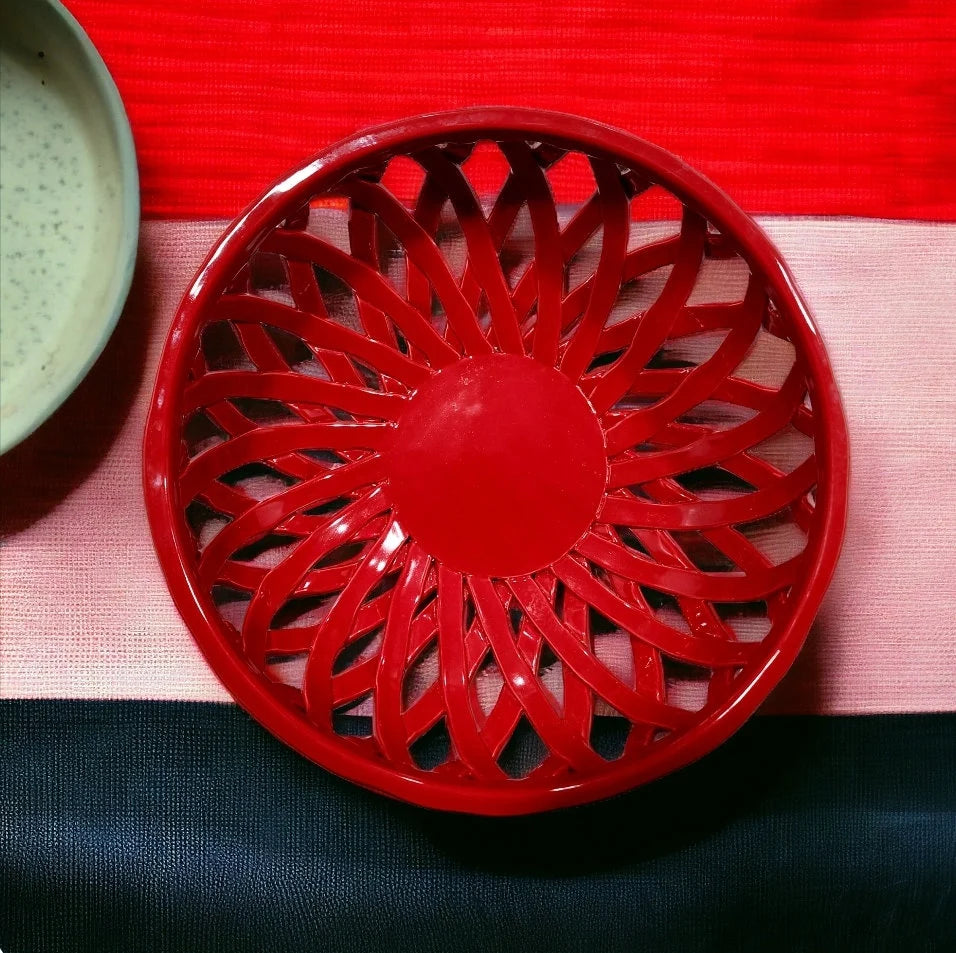 Red Porcelain Lattice Weave Woven Ceramic Decorative Bread/Fruit Bread Bowl Basket, 10" ROUND