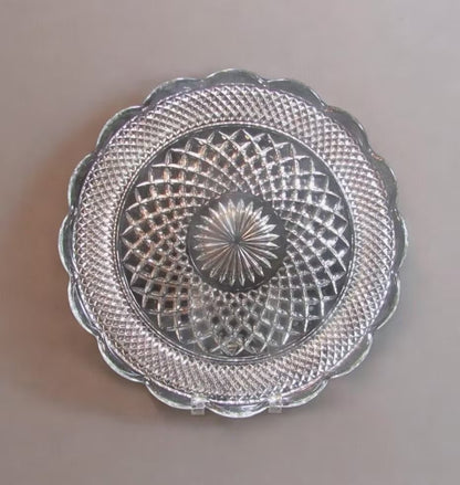 Anchor Hocking Wexford Torte Diamond Cut Clear Glass Cake/Sandwich/Plate/Tray Serving Platter w/Sunburst Pattern and Cupped Scalloped Edge - Timeless Treasures Emporium1