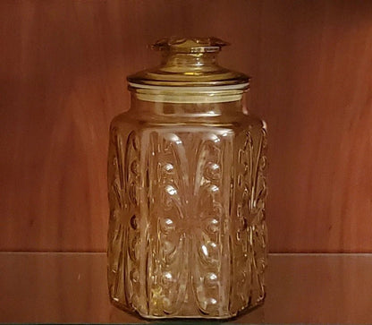 Beautiful L.E. Smith Atterbury Amber Depression Scroll Glass Retro Kitchen Canister Canister - Timeless Treasures Emporium1
