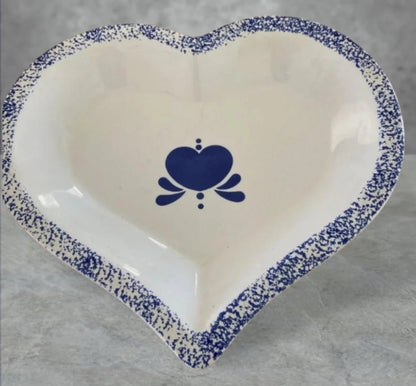 Cookin' The American Way Blue Sponge Country Heart Shaped Glazed Ceramic Stoneware Baking Dish Unbranded, Excellent Used Condition ~ 12.5" - Timeless Treasures Emporium1